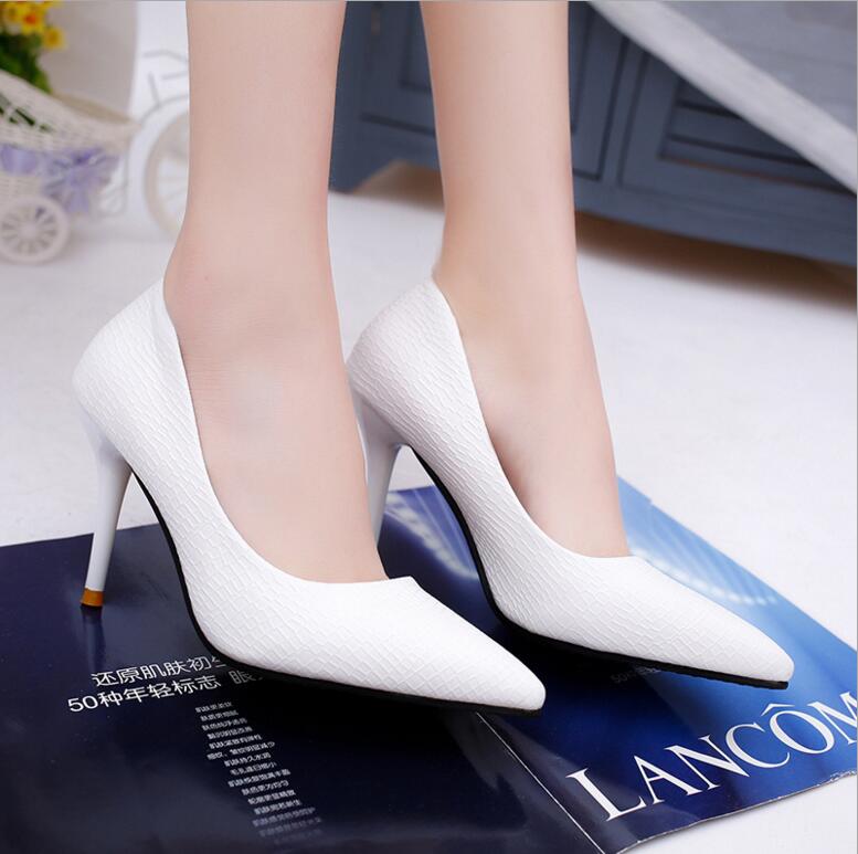 SL211White