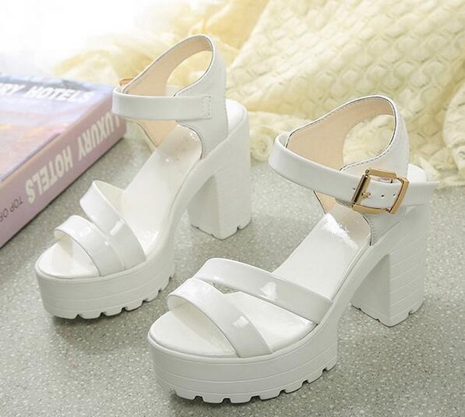 SS1054White