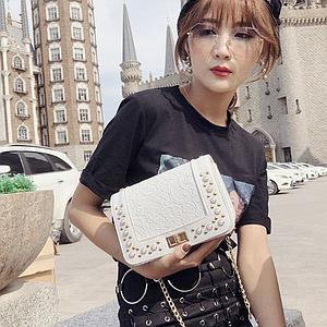 OB1629White